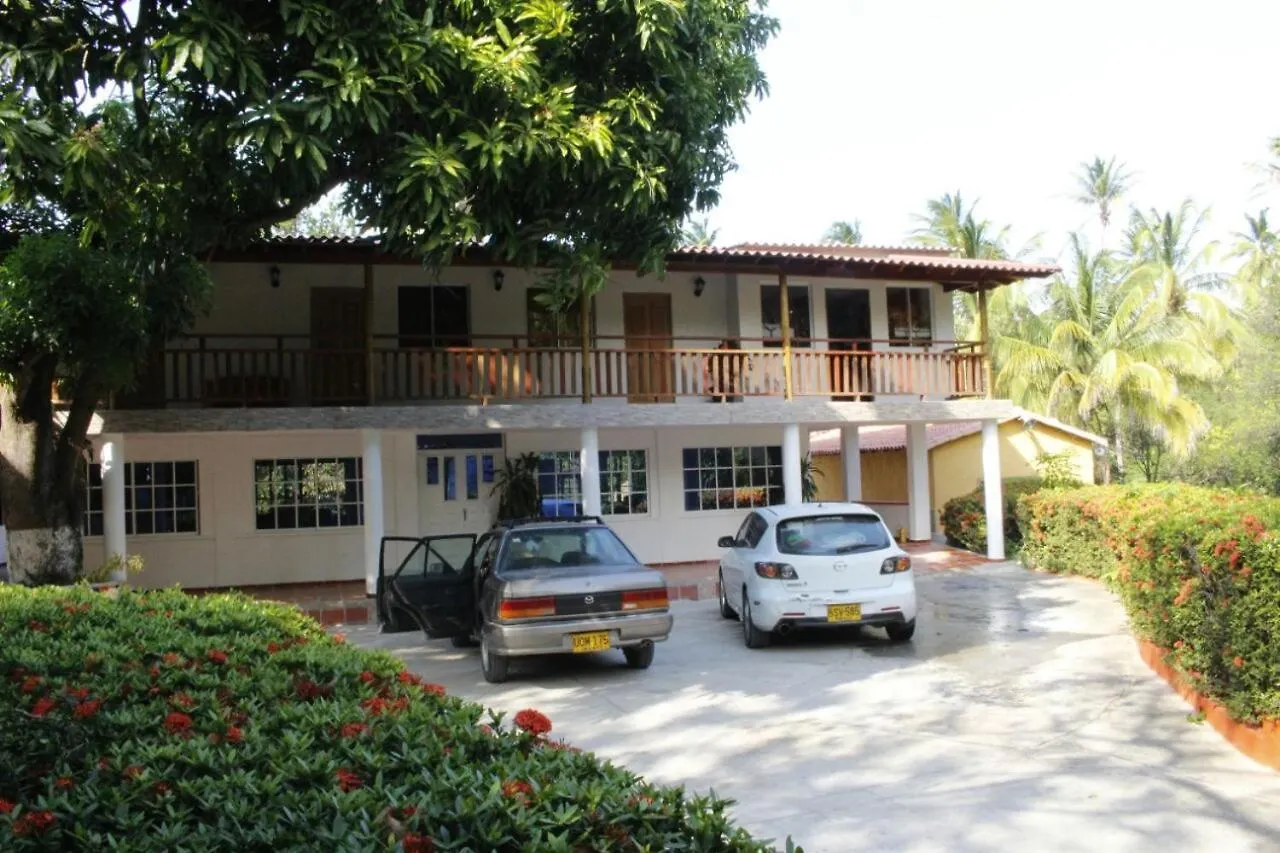 Cabaña Los Gansos Hotel Santa Marta  Pensión Santa Marta (Magdalena)